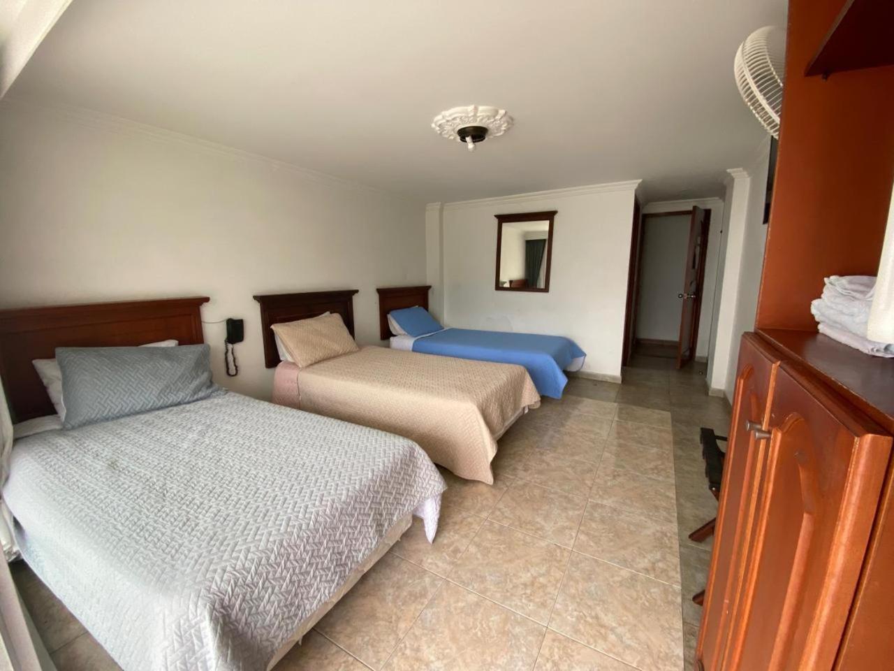 Hotel Juan De La Vega La Vega  Habitación foto