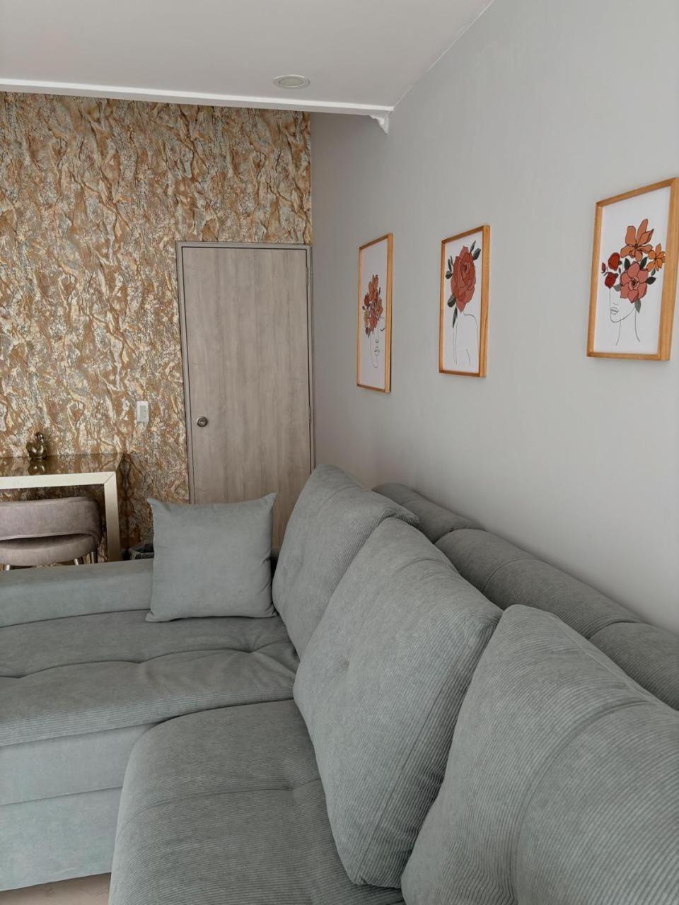 Hotel Juan De La Vega La Vega  Habitación foto