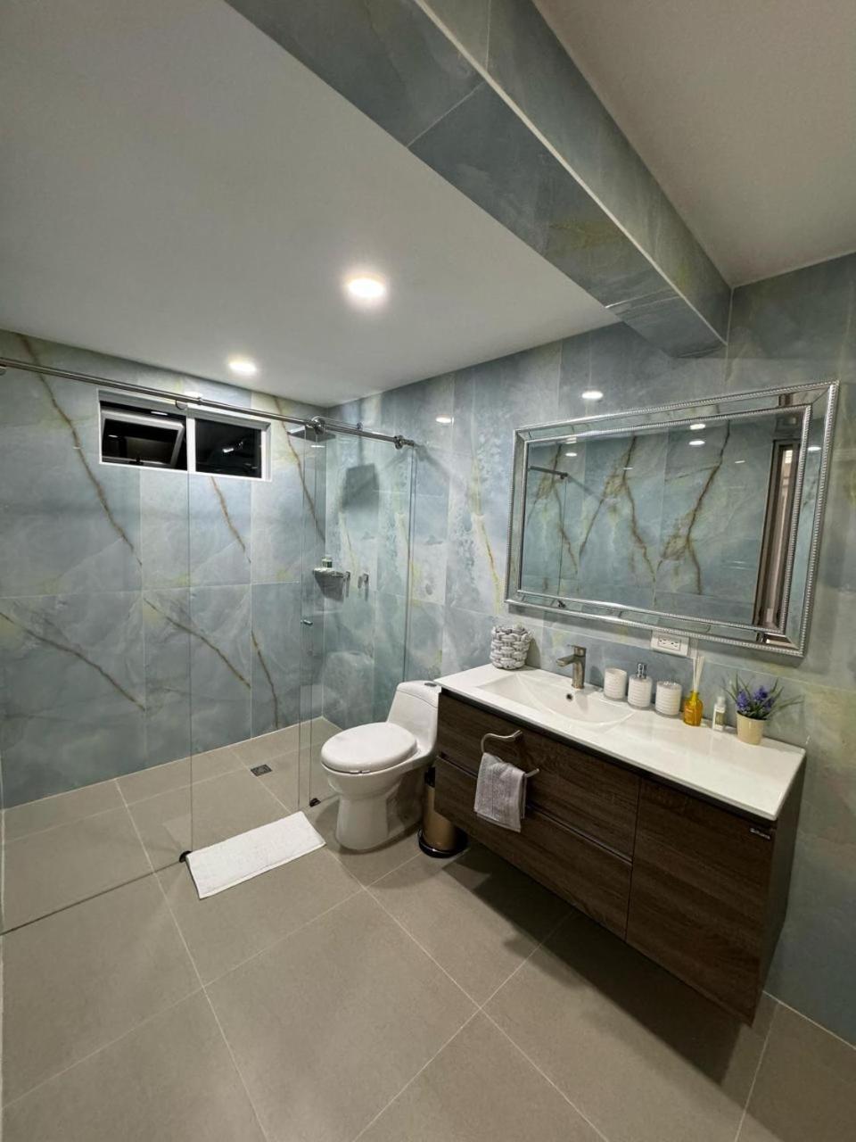 Hotel Juan De La Vega La Vega  Habitación foto